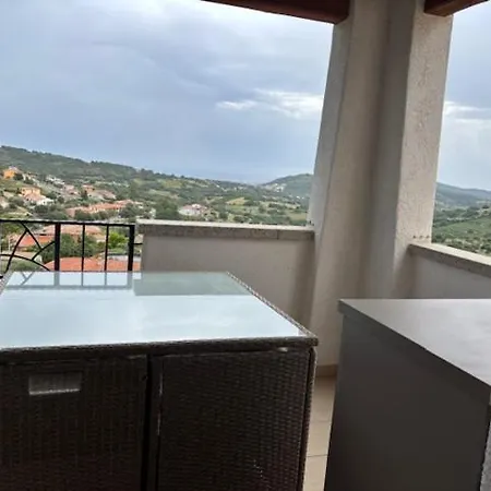 Sapore Di Mare Apartment
